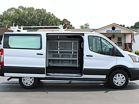 Used 2025 Ford Transit 250 Low Roof w/ Exterior Upgrade Package RWD image 8