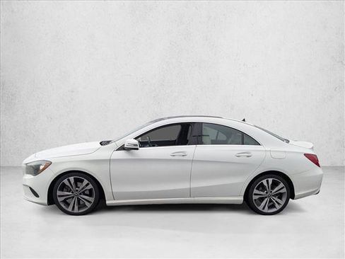 Used 2019 Mercedes-Benz CLA 250 image 7