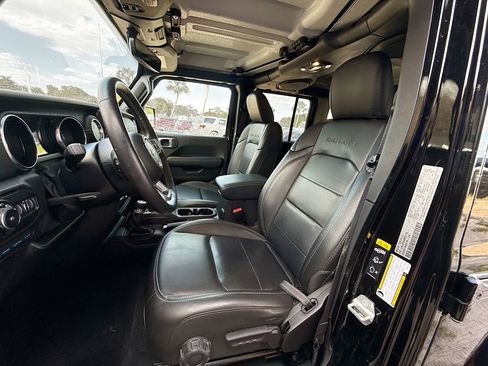 Used 2022 Jeep Wrangler Unlimited Sahara w/ Cold Weather Group image 23