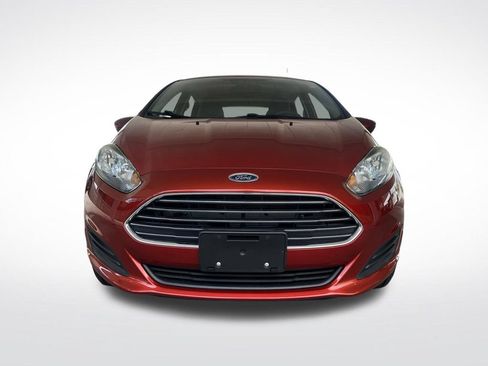 Used 2019 Ford Fiesta SE FWD image 2