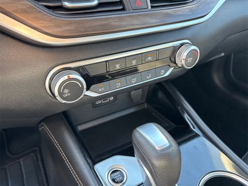 Used 2023 Nissan Altima 2.5 SV image 20