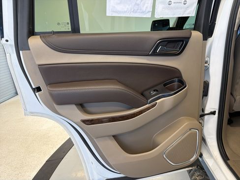 Used 2019 Chevrolet Tahoe LT image 39