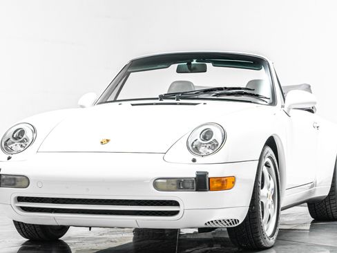 Used 1995 Porsche 911 Cabriolet image 5