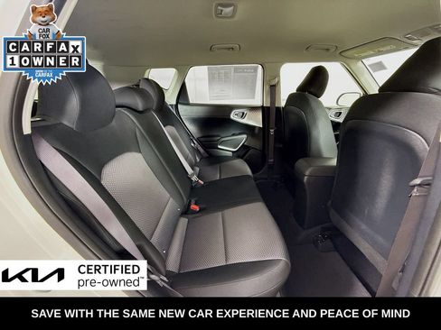Certified 2025 Kia Soul LX w/ LX Technology Package FWD image 31