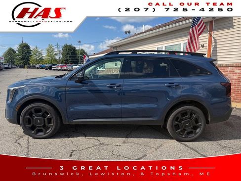 Used 2024 Kia Sorento SX AWD/4WD image 3