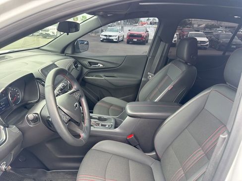 Used 2024 Chevrolet Equinox RS FWD image 20