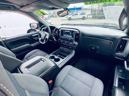 Used 2018 Chevrolet Silverado 1500 LT w/ All Star Edition AWD/4WD image 11