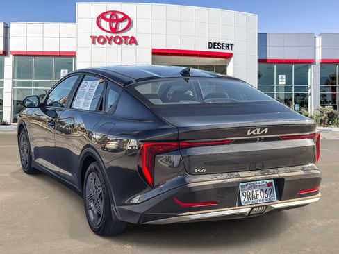 Used 2025 Kia K4 FWD image 5