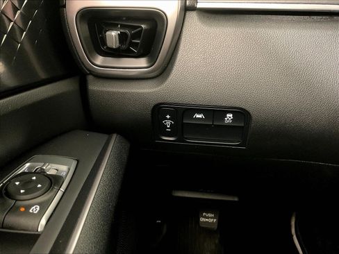 Certified 2023 Kia Sorento LX AWD/4WD image 15