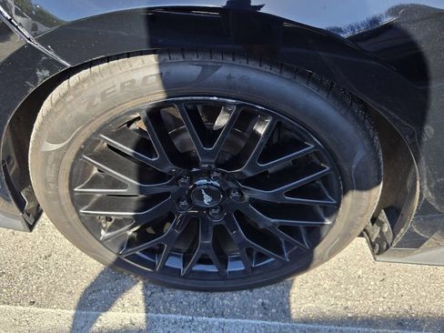 Used 2016 Ford Mustang GT Premium w/ GT Performance Package RWD image 9