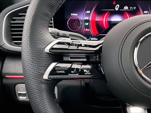 Used 2026 Mercedes-Benz GLS 450 4MATIC image 21