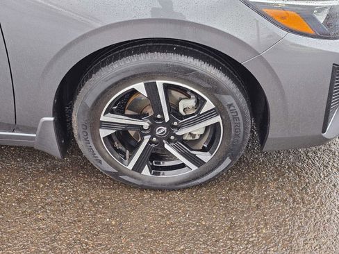 Used 2024 Nissan Sentra SV image 10
