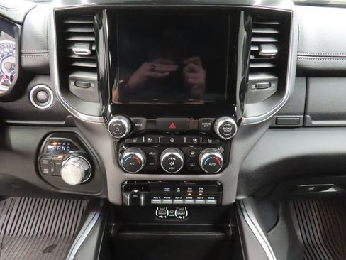 Used 2022 RAM 2500 Laramie w/ Night Edition AWD/4WD image 16