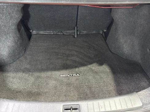 Used 2016 Nissan Sentra SV FWD image 23