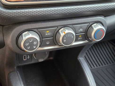 Used 2024 Nissan Kicks S FWD image 26
