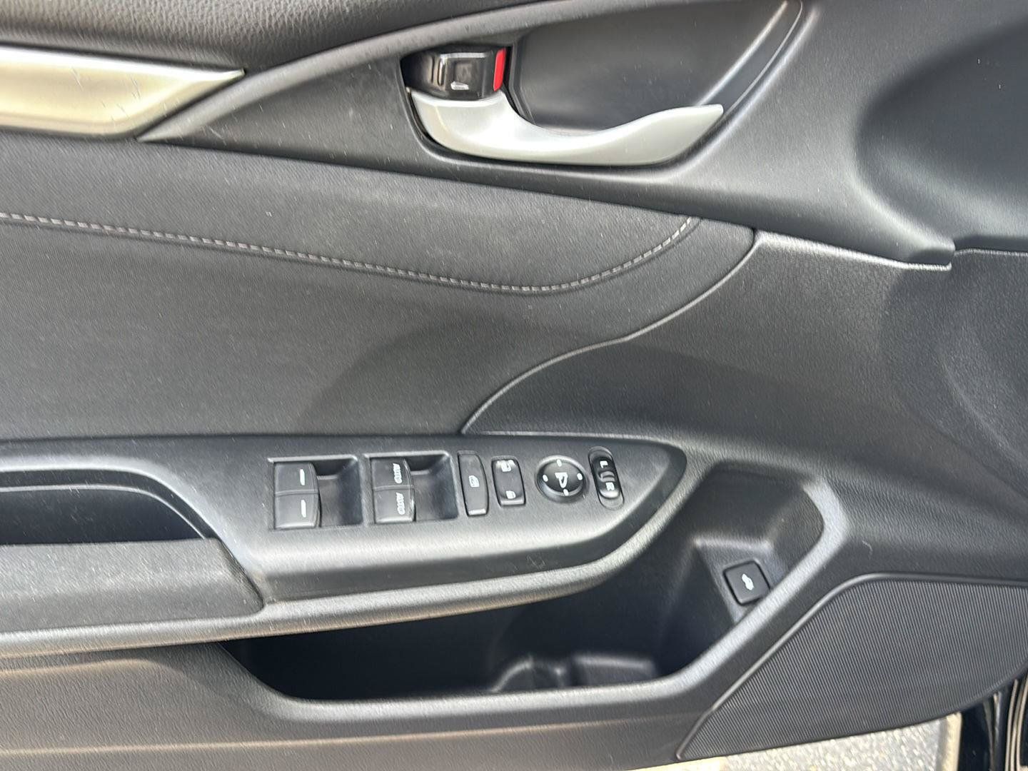 Used 2017 Honda Civic EX image 24