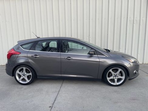 Used 2014 Ford Focus Titanium image 2