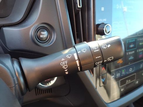 Certified 2025 Subaru Forester Premium w/ Convenience Package #1 image 21