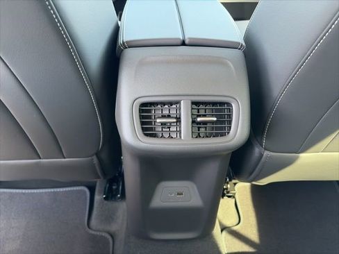 New 2026 Buick Envision Sport Touring AWD/4WD image 13