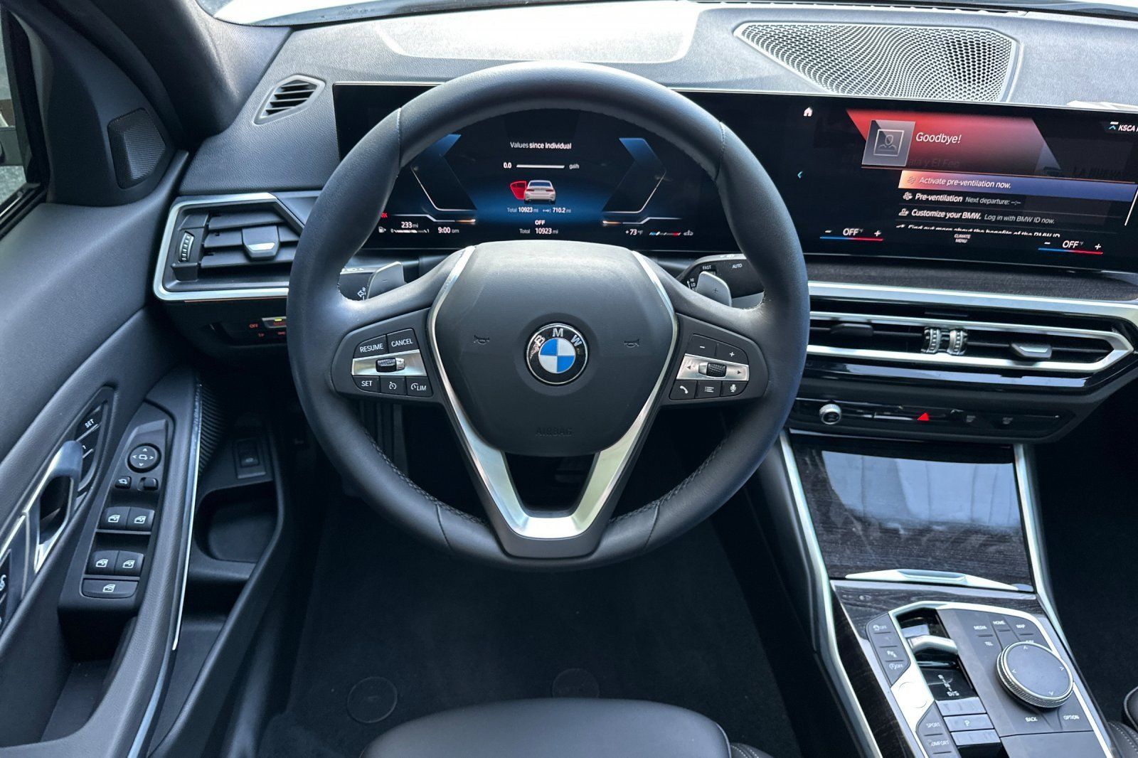 Used 2023 BMW 330i Sedan w/ Driving Assistance Package RWD image 13
