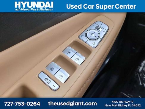 Certified 2023 Hyundai Santa Fe Calligraphy FWD image 29