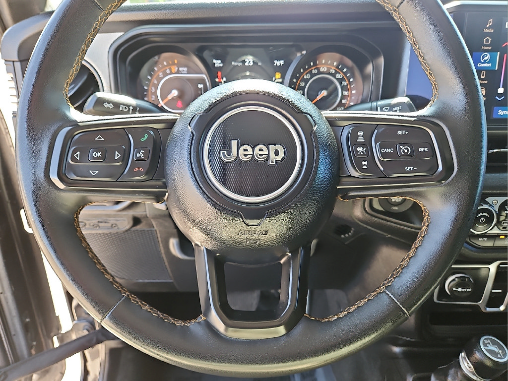 Used 2024 Jeep Gladiator Sport AWD/4WD image 24