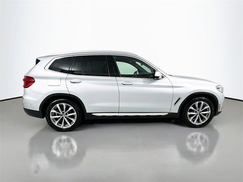 Used 2019 BMW X3 xDrive30i w/ Executive Package image 9