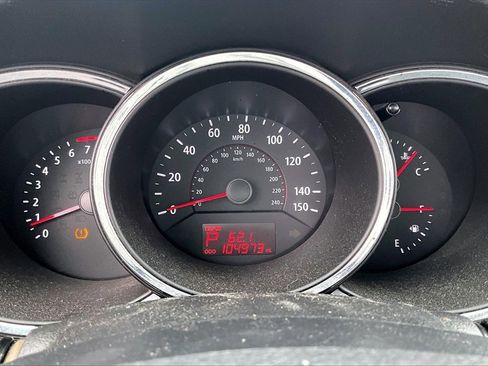 Used 2013 Kia Sorento LX w/ Convenience Pkg image 18