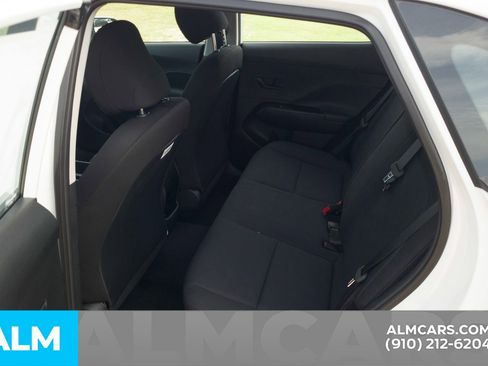 Certified 2026 Hyundai Kona SE image 17