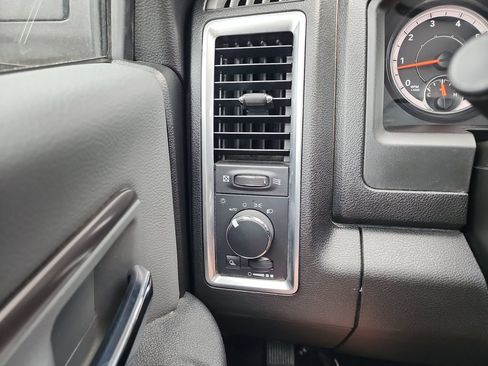 Used 2024 RAM 1500 Classic SLT AWD/4WD image 25