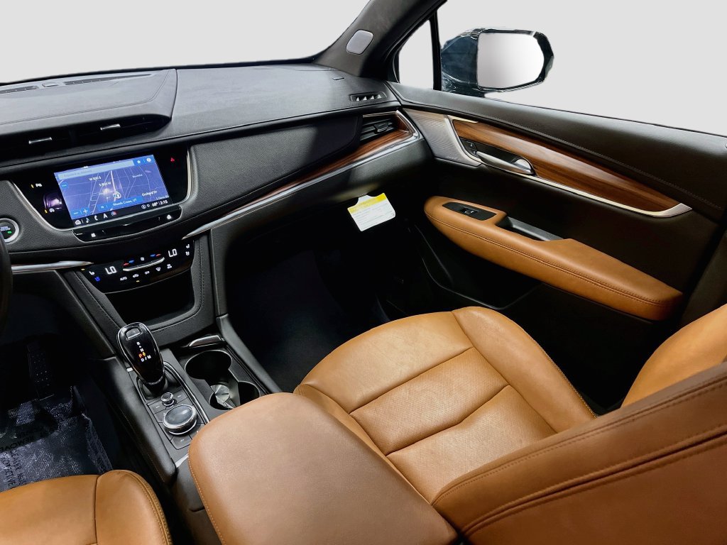 Used 2024 Cadillac XT5 Premium Luxury AWD/4WD image 25