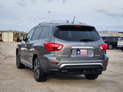 Used 2018 Nissan Pathfinder Platinum