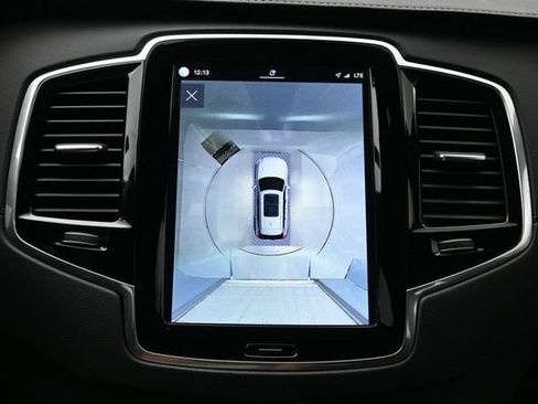 Used 2023 Volvo XC90 B6 Ultimate w/ Protection Package AWD/4WD image 23