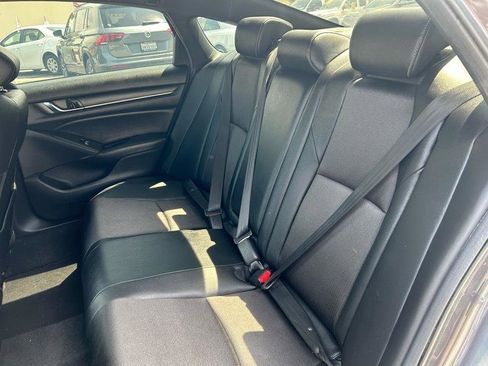 Used 2019 Honda Accord Sport image 15