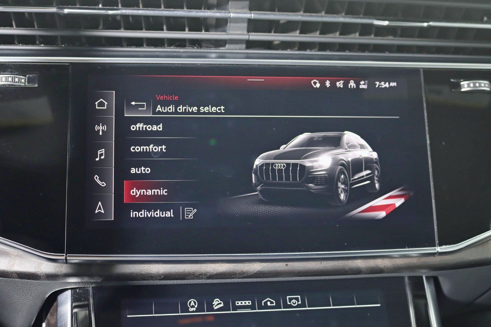 Used 2021 Audi Q8 Premium Plus w/ Premium Plus Package AWD/4WD image 25