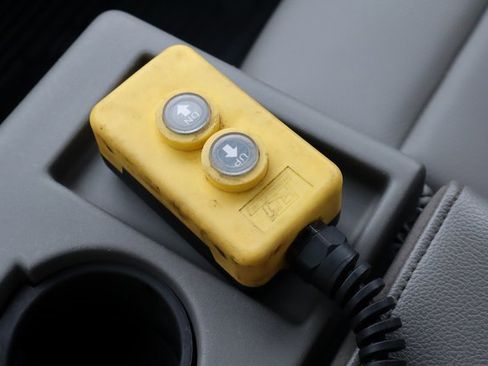 Used 2022 Ford F350 XL w/ Power Equipment Group image 7