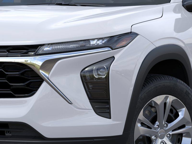 New 2026 Chevrolet Trax LS FWD image 10