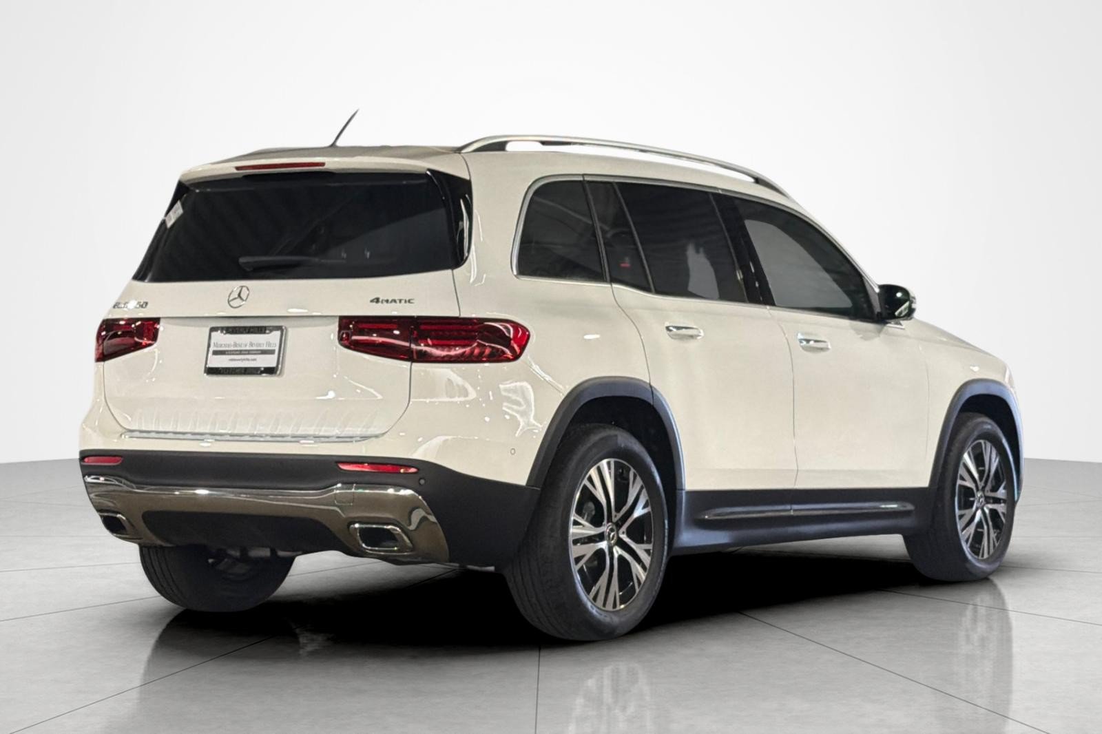 New 2026 Mercedes-Benz GLB 250 4MATIC image 5