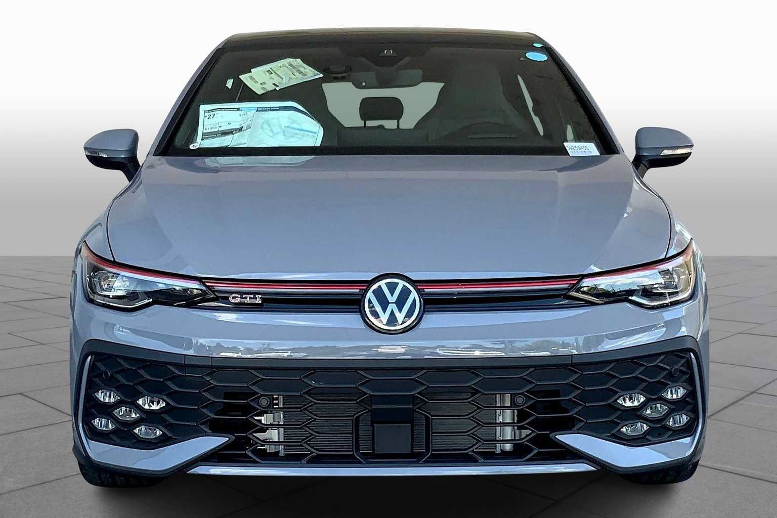 Used 2025 Volkswagen GTI Autobahn FWD image 3
