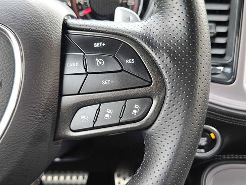 Used 2023 Dodge Challenger R/T w/ Plus Package image 28