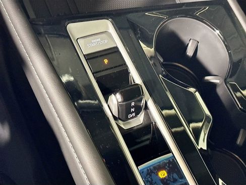 New 2026 Volkswagen Atlas SE image 17