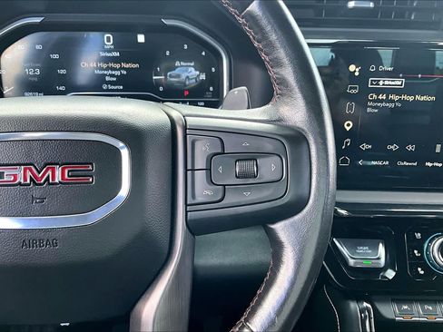 Used 2022 GMC Sierra 1500 AT4X AWD/4WD image 25