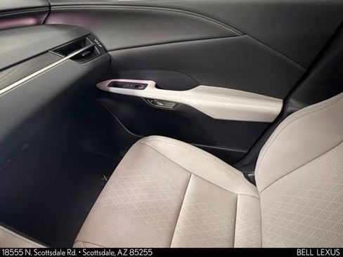Used 2025 Lexus RX 350 Premium Plus w/ Convenience Package FWD image 18