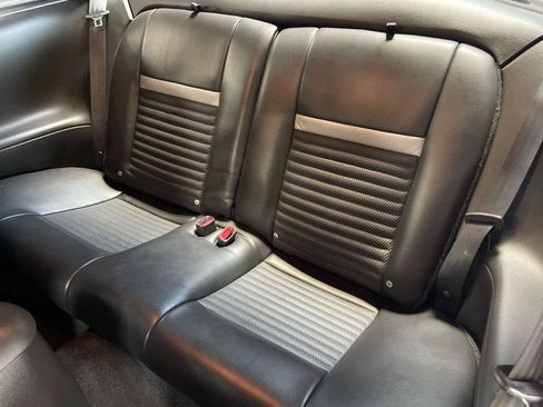 Used 2004 Ford Mustang Mach 1 RWD image 37
