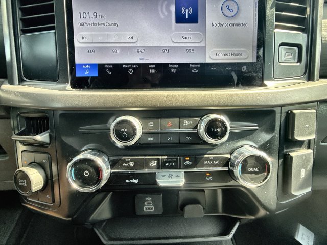 Used 2025 Ford F150 XLT w/ Equipment Group 301A Standard AWD/4WD image 19