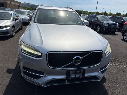 Used 2016 Volvo XC90 T6 Momentum w/ Momentum Plus Package AWD/4WD image 2