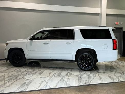 Used 2018 Chevrolet Suburban Premier image 9