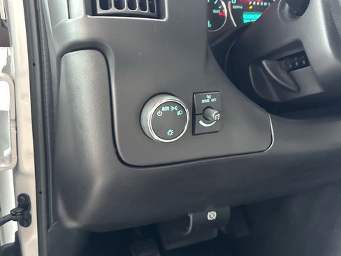 Used 2024 Chevrolet Express 2500 w/ Driver Convenience Package image 11