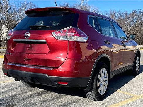 Used 2016 Nissan Rogue S image 6