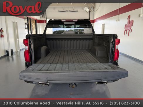 Used 2019 Chevrolet Silverado 1500 LTZ w/ LTZ Convenience Package image 11